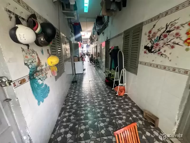 MẶT TIỀN KINH DOANH TRUNG TÂM DĨ AN – DÃY TRỌ 2 TẦNG NGANG 10M – THU 70TR/THÁNG – 416M² FULL THỔ CƯ