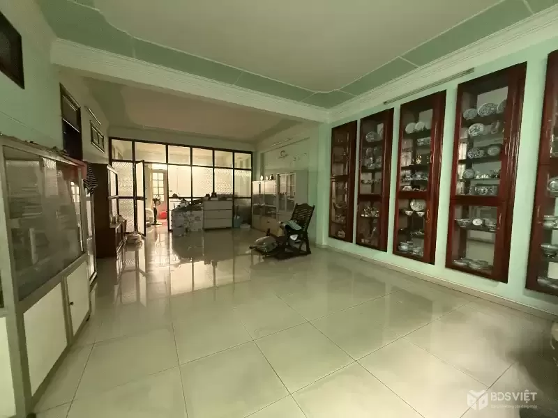 Bán đất tặng nhà 3 tầng mặt tiền đường 30m, 250m², ngang 10m, giá chỉ 17 tỷ