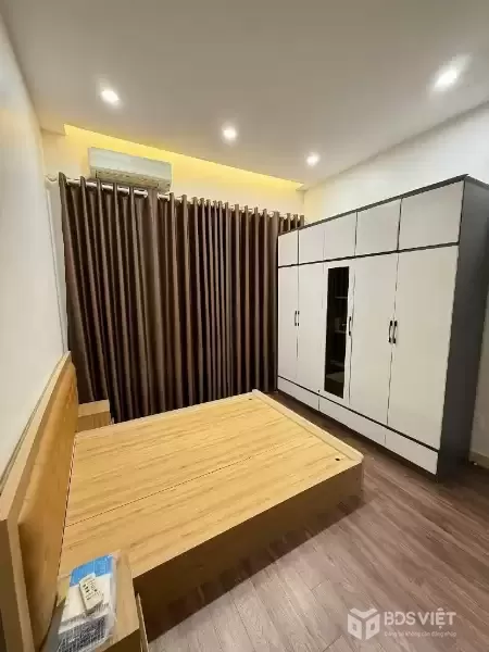 Bán nhà mặt phố Phạm Văn Đồng, 33m2, 5 tầng, vị trí cực đẹp, giá 7,2 tỷ