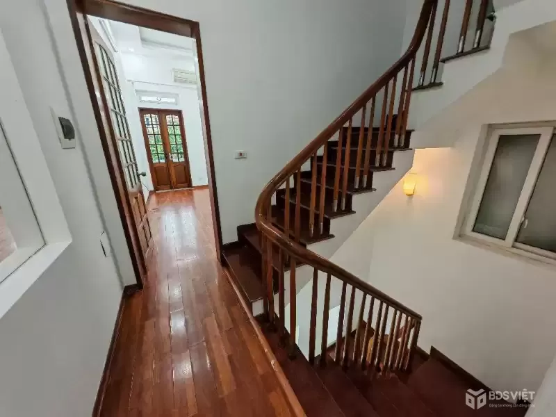 Hiếm nhà Thụy Khuê 58m² 4 tầng 2 mặt thoáng giá 10.2 tỷ