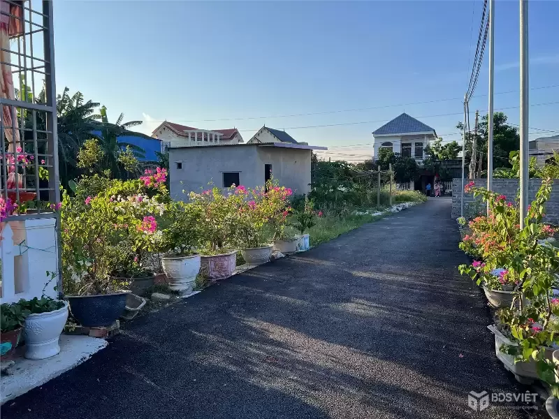 Đất tuyến 2 đường 402 Tư Thủy – Hòa Nghĩa, Dương Kinh – giá loanh quanh 2,x tỷ, hiếm trên thị trường! ZALO 0567 222 555