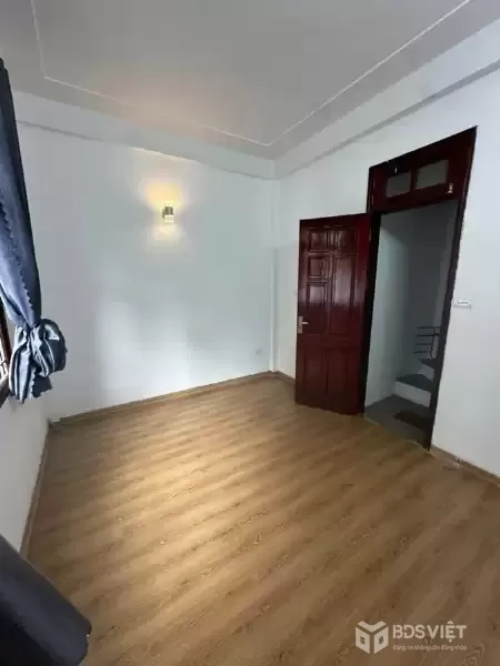 Bán Nhà Thịnh Quang 20/25m2. 5 tầng. mặt tiền 4.2m. giá 5.3 Tỷ Đống Đa Hà Nội
