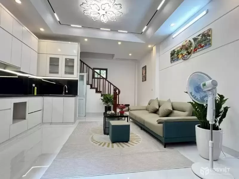BÁN NHÀ THỤY PHƯƠNG - BẮC TỪ LIÊM - DT39M2 - 5 TẦNG - GIÁ 6,3 TỶ - NGÕ GẦN Ô TÔ
