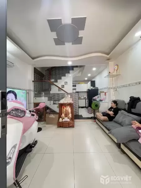 Nhỉnh 3 Tỷ – Gần Tên Lửa – 32M2 (4 x 8) – 2 Phòng Ngủ Mới Ở Ngay