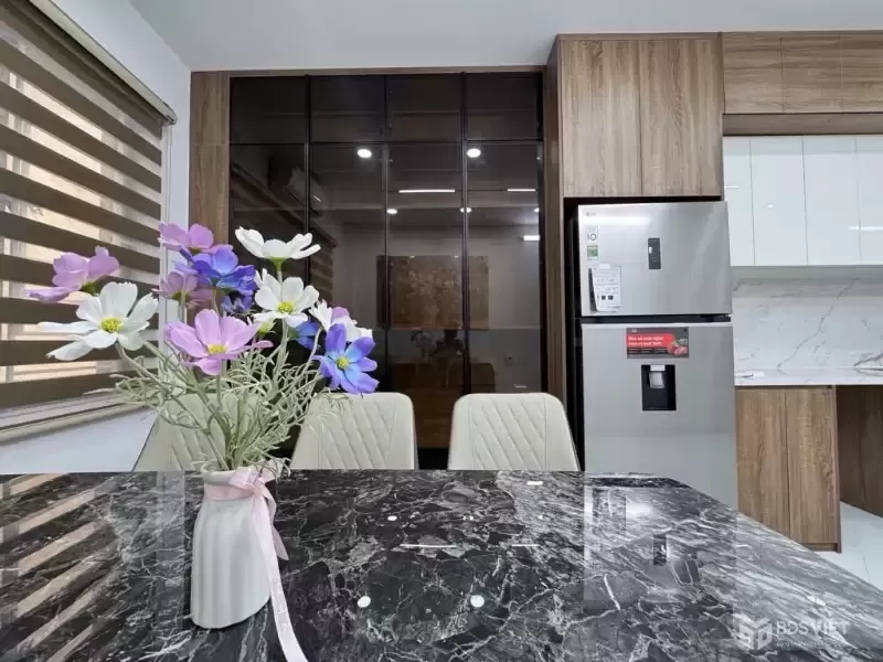 Bán gấp nhà Thụy Khuê 6 tầng thang máy gần phố 33m² giá 7.6 tỷ