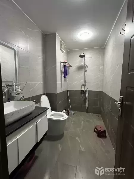 DƯƠNG QUẢNG HÀM 50M x5 TẦNG-20 TỶ,Ô TÔ ĐỖ CỬA,20M RA PHỐ,TRƯỚC MẶT THOÁNG VĨNH VIỄN