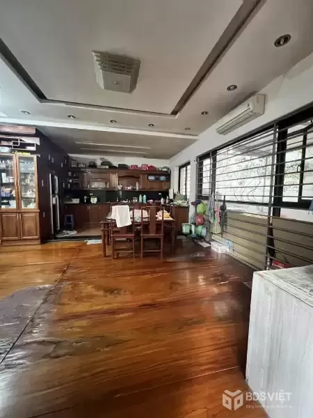 BIỆT THỰ SÂN VƯỜN SIÊU ĐẸP – XUÂN ĐỈNH, BẮC TỪ LIÊM ????
 245m² – 4 tầng – MT 15m – Giá 51 tỷ (thương lượng)