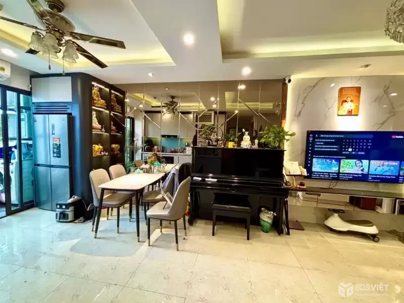 Nhà mới 42m, ngõ 3.5m – Ở hoặc Cho thuê – gần phố Giải Phóng – 2 mặt thoáng vĩnh viễn