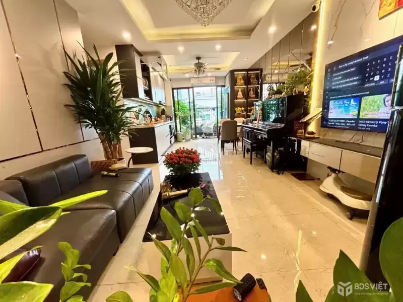 Nhà mới 42m, ngõ 3.5m – Ở hoặc Cho thuê – gần phố Giải Phóng – 2 mặt thoáng vĩnh viễn