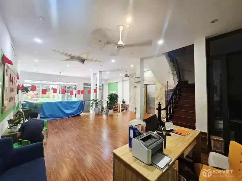 NHÀ ĐẸP XUÂN ĐỈNH – THANG MÁY – 3 THOÁNG – MẶT TIỀN 8M – KHU VIP NGOẠI GIAO ĐOÀN – GIÁ 30 TỶ