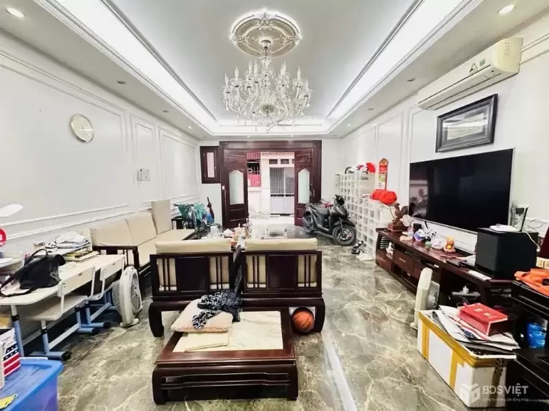 Bán nhà lô góc Thụy Khuê 70m, gần phố – vị trí hiếm sinh lời, giá 13,9 tỷ