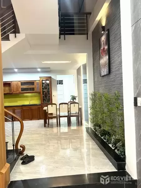 ♥ MT Trần Tống gần ĐH Duy Tân, Nguyễn Văn Linh, 90m2, 3.5 tầng, KD sầm uất