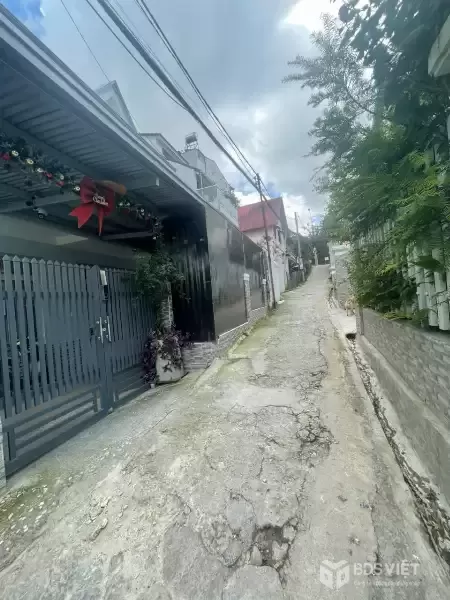 Bán đất sổ riêng xây dựng đường Mai Hắc Đế Phường 6 Đà Lạt giá 4.5 tỷ