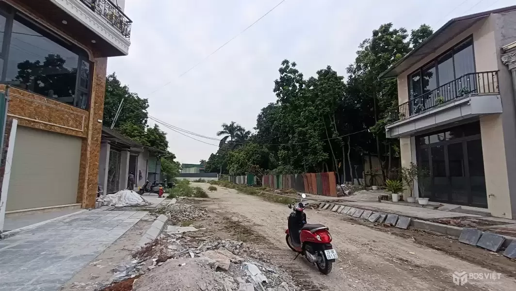 Bán đất Thượng Thanh Long Biên chỉ 3.2 tỷ 220m2