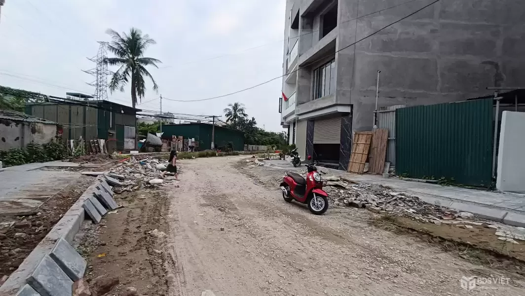 Bán đất Thượng Thanh Long Biên chỉ 3.2 tỷ 220m2