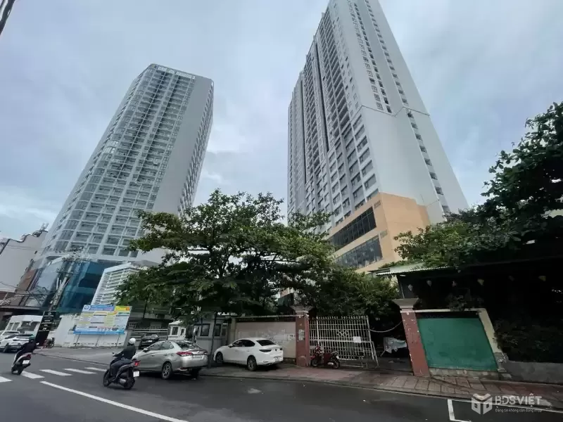 Bán nhà 3 tầng mặt tiền Phan Chu Trinh – trung tâm Nha Trang, đối diện D’Qua, cách biển 500m