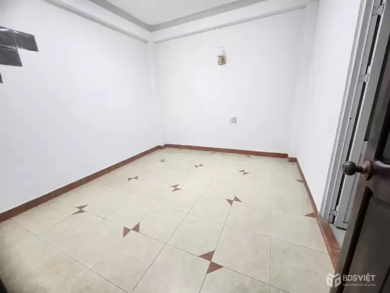 Cho thuê nhà nguyên căn mặt tiền đường Bùi Thị Xuân Phường 2 Đà Lạt giá 45tr