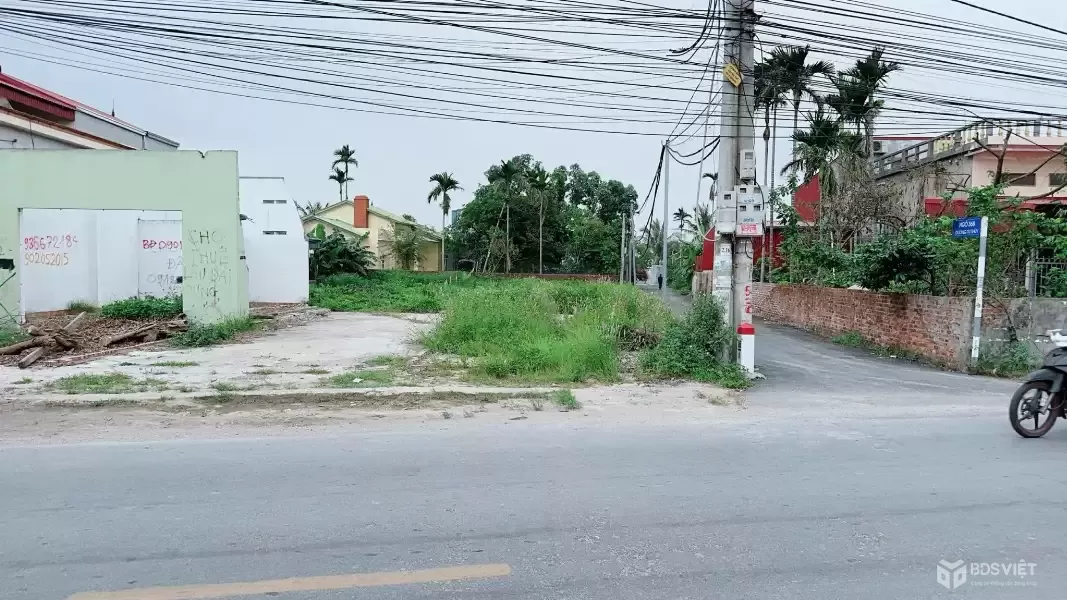 Lô góc mặt đường 402 – vị trí kinh doanh đắc địa, giá chỉ hơn 3,x tỷ! ZALO 0567 222 555