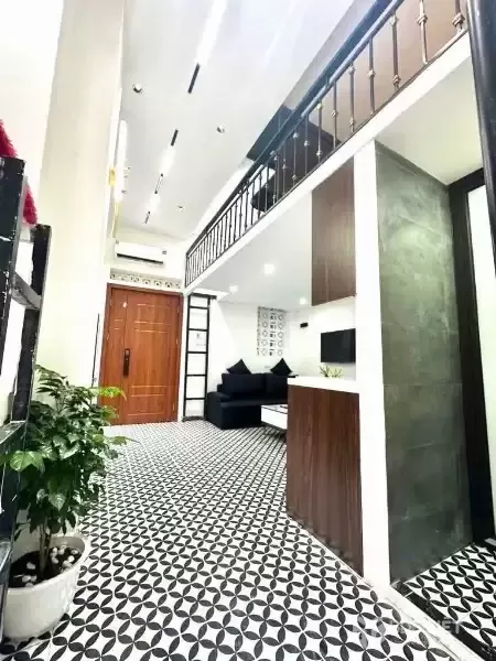 TẬP THỂ TẦNG 1 ĐỘI CẤN DT 50M 4 NGỦ GIÁ 3,7 TỶ-CÁCH 1 NHÀ RA MẶT PHỐ