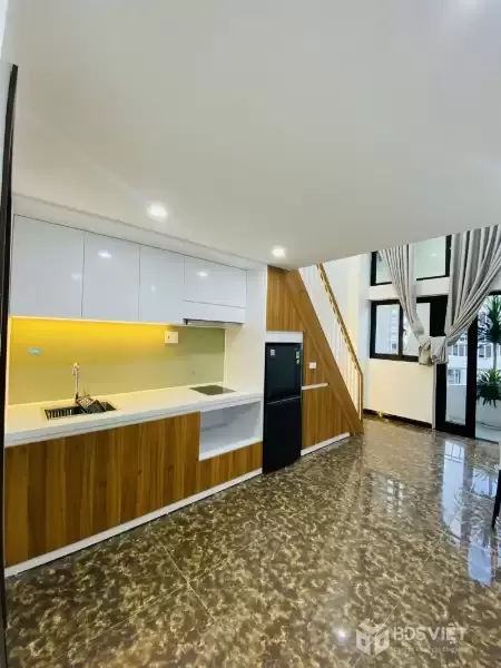 ♥ Toà Căn Hộ đường 5m sát Lê Đình Lý, 170m2, 6 tầng, hiện đại, DT 1.8 tỷ/ năm