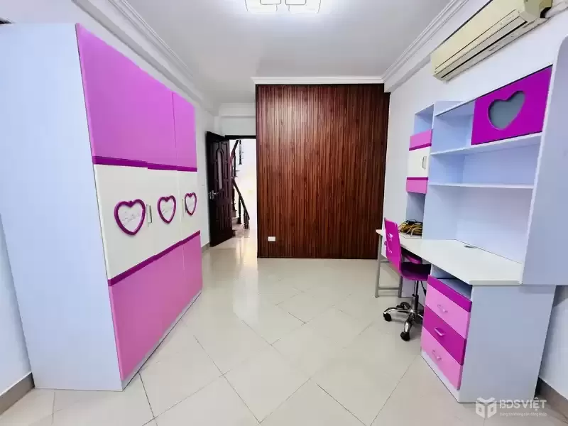 Bán Nhà Hào Nam 20/25m2.  5 tầng. mặt tiền 3.6m. giá chỉ  6.5 Tỷ Đống Đa Hà Nội