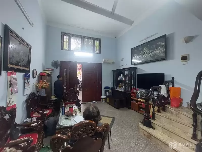 Bán Nhà Đông Tác 65m2. 5 tầng. mặt tiền 6.9m. giá 25.8 tỷ Đống Đa Hà Nội