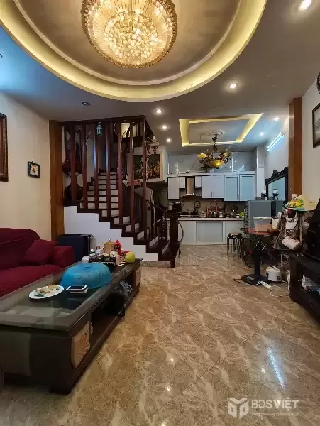 Bán Nhà Tây Sơn 50m2. 5 tầng. mặt tiền 5m. giá 10.9 Tỷ Đống Đa Hà Nội