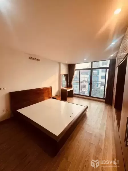 Nghi Tàm Lô Góc - 7 tầng Thang Máy - Kinh Doanh - Ôtô tránh - nhỉnh 19 tỷ.