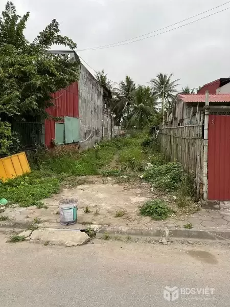 Bán đất MẶT ĐƯỜNG CHỢ HẢI THÀNH 2 – 180m² – Đường nhựa 7.5m – Giá chỉ 2x triệu/m²! ZALO 0567 222 555