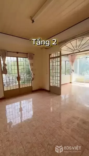 Cho thuê nhà nguyên căn 2 mặt tiền Phù Đổng Thiên Vương phường 8 Đà Lat giá 35 triệu