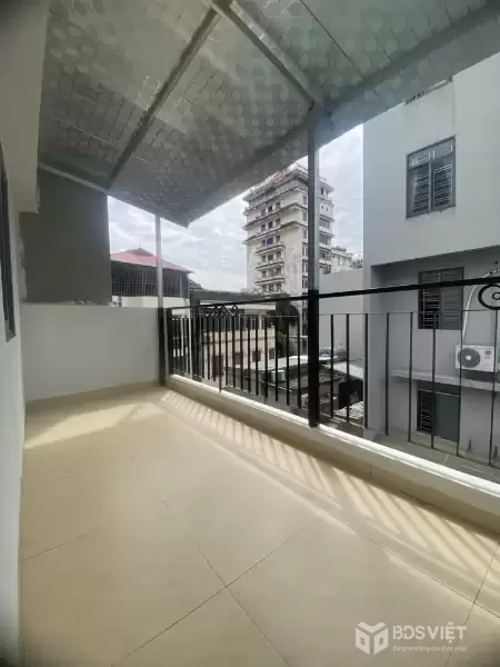 VÕNG THỊ 25M x5 TẦNG 7,95 TỶ 10M Ô TÔ TRÁNH,LÔ GÓC,XÂY MỚI FULL NỘI THẤT,GẦN HỒ