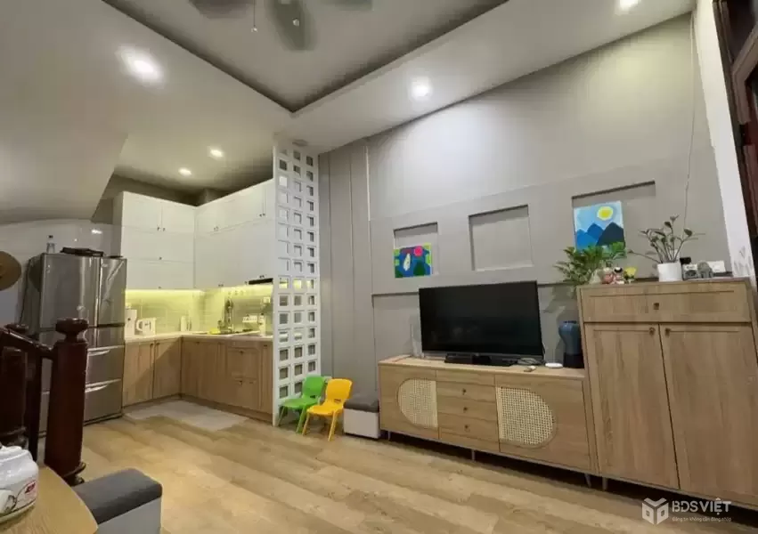 BÁN NHÀ TRẦN CUNG, 5T KIÊN CỐ, HIỆN ĐẠI,  TIỆN ÍCH BẠT NGÀN – 39M2, 7.39 TỶ