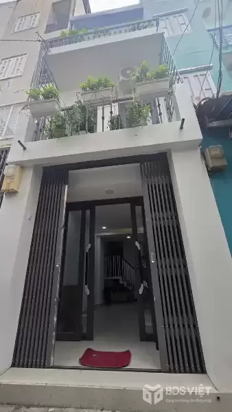 Quận 3 - CMT8- 3 tầng - Hẻm 3M - Giá 4.8 Tỷ