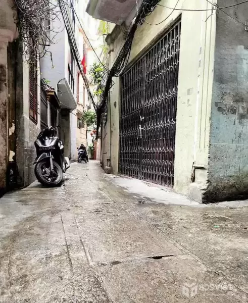 BÁN NHÀ PHỐ NGUYỄN VĂN HUYÊN, NHÀ DÂN XÂY, LÔ GÓC, GẦN PHỐ - 5T, 70M2, 15.5 TỶ