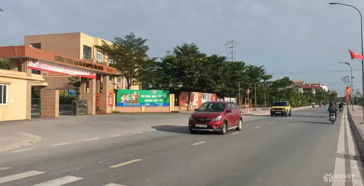 Liền kề Sơn Đồng Center 84m2-5 tầng, Vỉa hè ô tô tránh, giá 12.1 tỷ