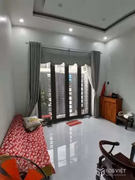 ♥ Nhà đường nhựa Ô Tô Thi Sách, 65m2, 3 tầng kiên cố, 6.x tỷ