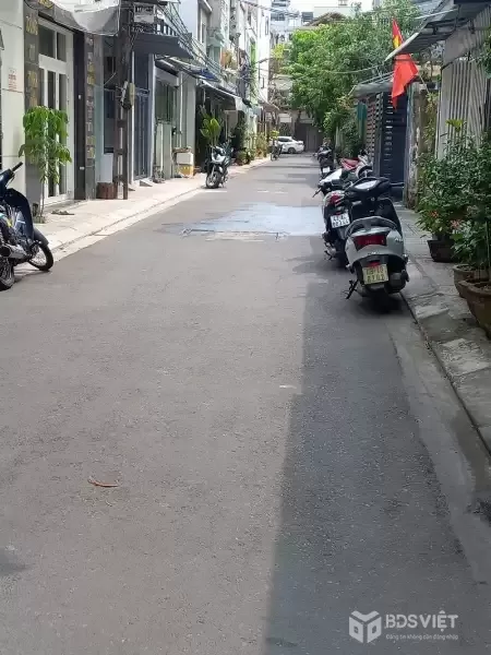 ♥ Nhà đường nhựa Ô Tô Thi Sách, 65m2, 3 tầng kiên cố, 6.x tỷ