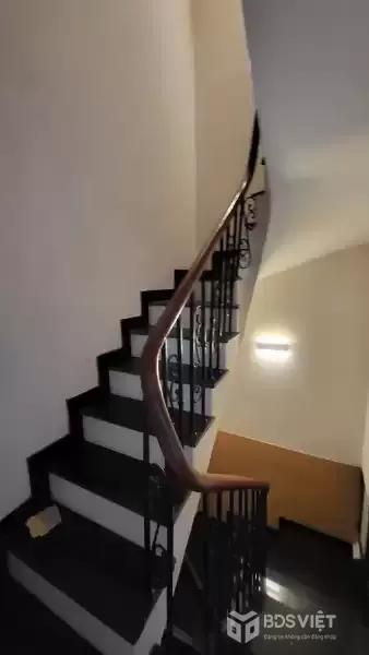 Bán Nhà Đê Trần Khát Chân 27m2. 4 tầng. mặt tiền 3.25m. giá 13.6 Tỷ Hai Bà Trưng Hà Nội