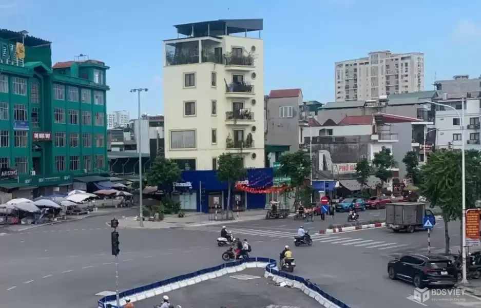 Ngọc Thụy Nơi Sự Tĩnh Lặng Hóa Thành Đẳng Cấp Nhà Lô Góc 60m², 5 Tầng, Mặt Tiền 6m Sang Trọng