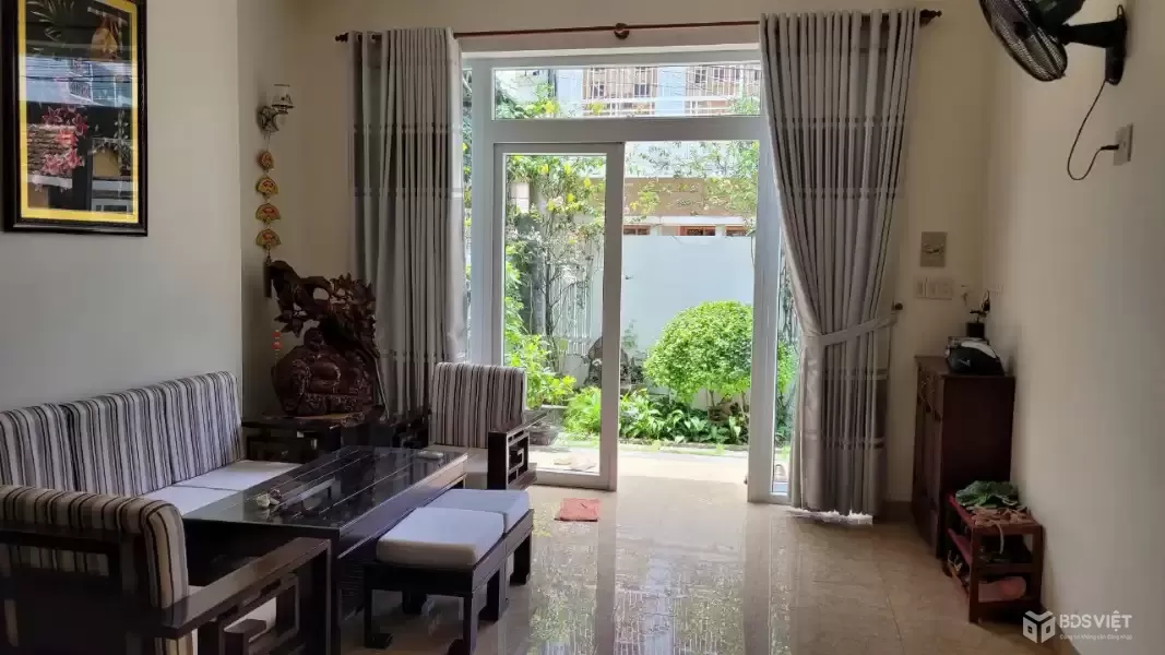 Nhà 1 trệt 1 lầu 1 tum – 5PN, hẻm 4m Phú Đức, Vĩnh Hòa – 9,5 tỷ