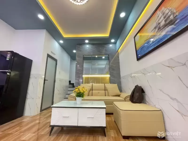 Cần bán nhanh nhà 2 tầng gần Chợ Đầm, hẻm thông 2/4 – full tiện ích