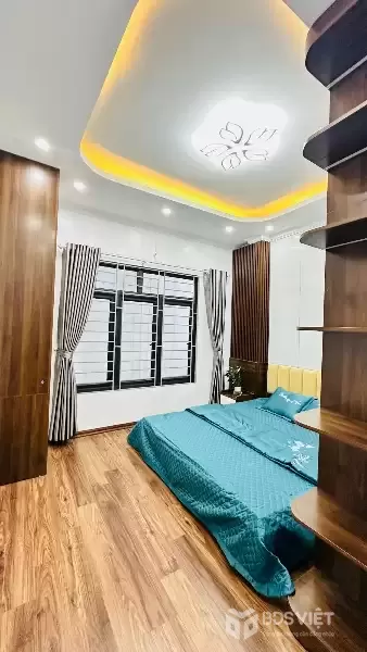 Bán Nhà Vân Đồn 34m2.  5 tầng. mặt tiền 4. giá 7.5 Tỷ Hai Bà Trưng Hà Nội