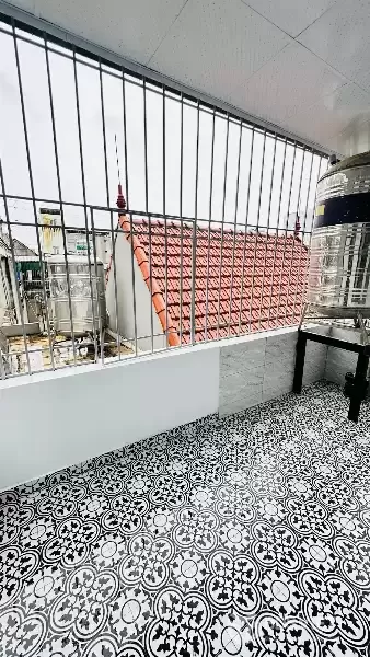 Bán Nhà Vân Đồn 34m2.  5 tầng. mặt tiền 4. giá 7.5 Tỷ Hai Bà Trưng Hà Nội