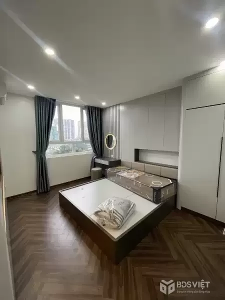 CC VINACONEX KHUẤT DUY TIẾN DT 108M 3 NGỦ 2 WC GIÁ 9,160 TỶ