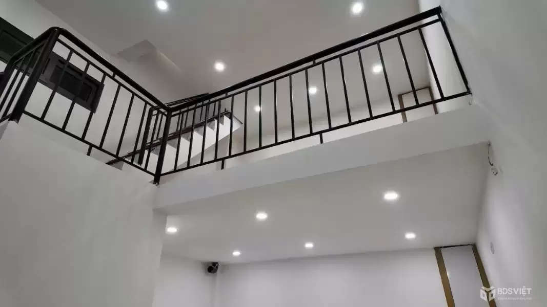 ⚡️BẤT NGỜ!: GIÁ HIẾM - DÂN XÂY TÂM HUYẾT - NGÃ TƯ SỞ. Bán nhà Đống Đa