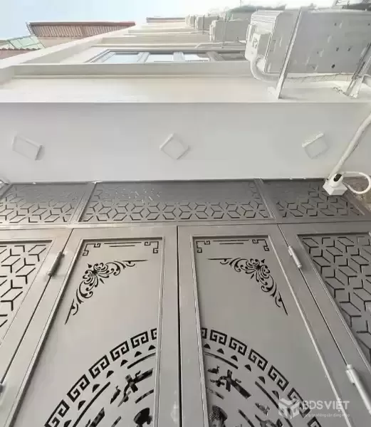 PHỐ XUÂN LA, CHƯA ĐẾN 10 TỶ - 6 TẦNG THANG MÁY, Ô TÔ ĐỖ CỔNG, NỘI THẤT XỊN XÒ.