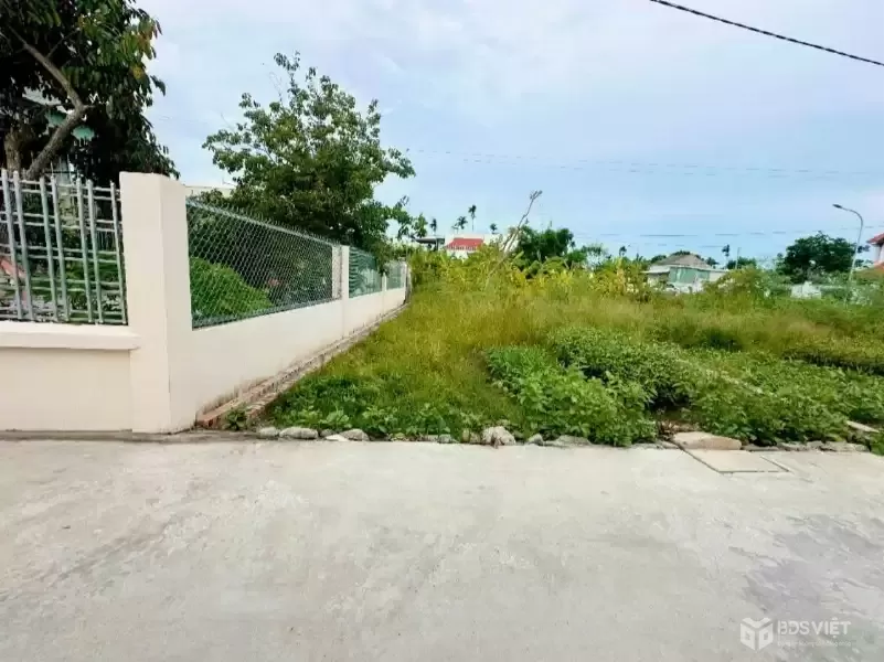 LÔ 2 MẶT NGÕ – NỞ HẬU – Ô TÔ ĐỖ CỬA – GIÁ CHỈ 1.3x TỶ  ZALO 0567 222 555