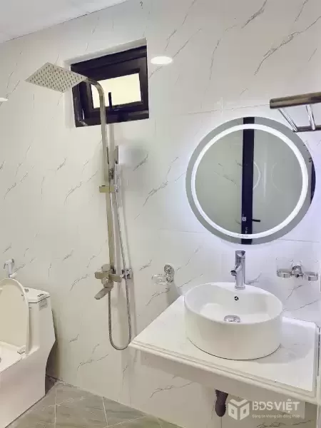 BÁN NHÀ ĐẸP ĐÔNG NGẠC - DT41 M2 - 5 TẦNG - GIÁ 7.3 TỶ - NGÕ Ô TÔ TRÁNH THÔNG