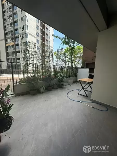 Cho thuê căn hộ Akari, Bình Tân, 56m2, 2PN, full nội thất, 16tr/tháng. LH: 0942239239. Sổ hồng!