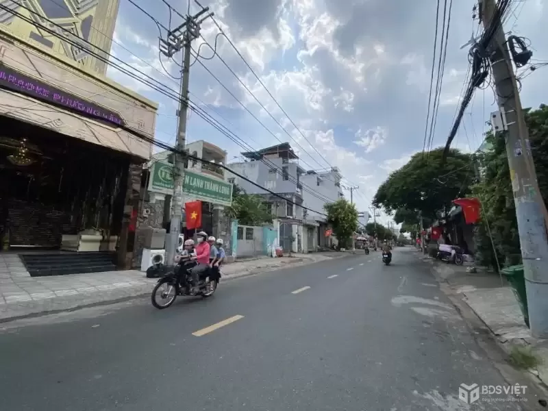 21 TỶ – 5.7×30 – MẶT TIỀN GẦN KHA VẠN CÂN – NGANG KHỦNG – DIỆN TÍCH LỚN – VỊ TRÍ ĐẸP